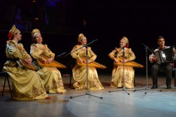Jauniešu folkloras ansambļa “‘Kladec'” (Maskava, Krievija) galā koncerts ‘”Krievijas folkloras krāsas” 2019.g. 25.maijā 10