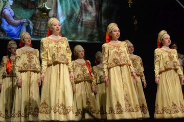 Jauniešu folkloras ansambļa “‘Kladec'” (Maskava, Krievija) galā koncerts ‘”Krievijas folkloras krāsas” 2019.g. 25.maijā 15