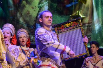 Jauniešu folkloras ansambļa “‘Kladec'” (Maskava, Krievija) galā koncerts ‘”Krievijas folkloras krāsas” 2019.g. 25.maijā 20