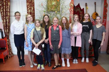 Конкурс юных поэтов. Участники — юные поэты в возрасте от 12 до 18 лет (6-12 кл.)  — апрель 2019 — 26